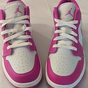 Nike Air Jordan 1 Low GS Pink White Sneakers Size 6Y Womens 7.5